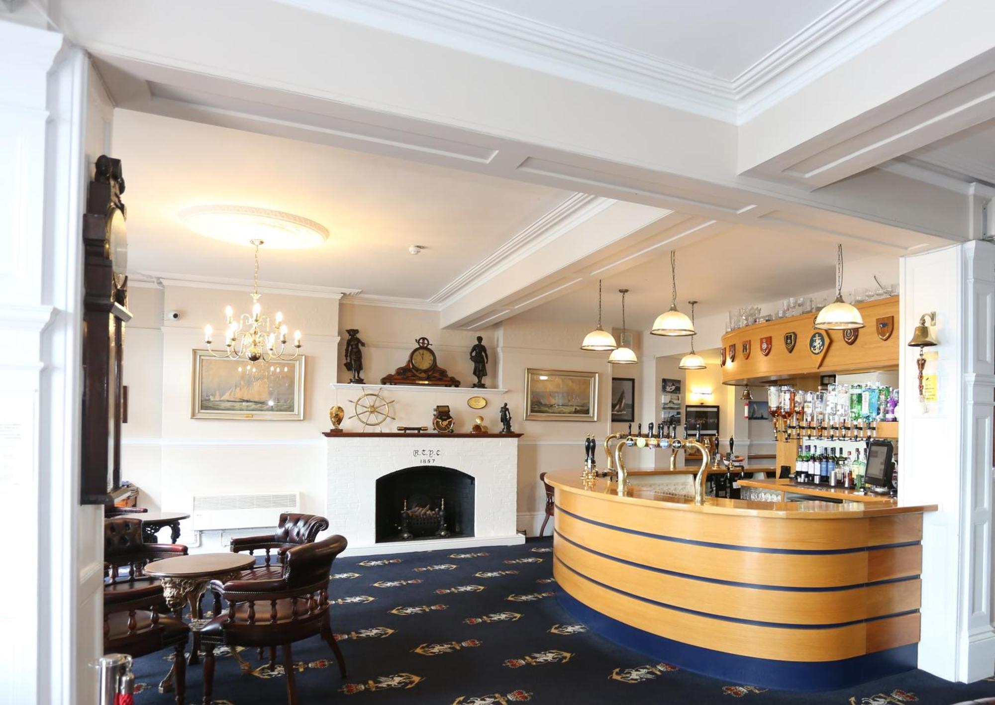 Royal Temple Yacht Club Hotel Рамсгейт Екстериор снимка