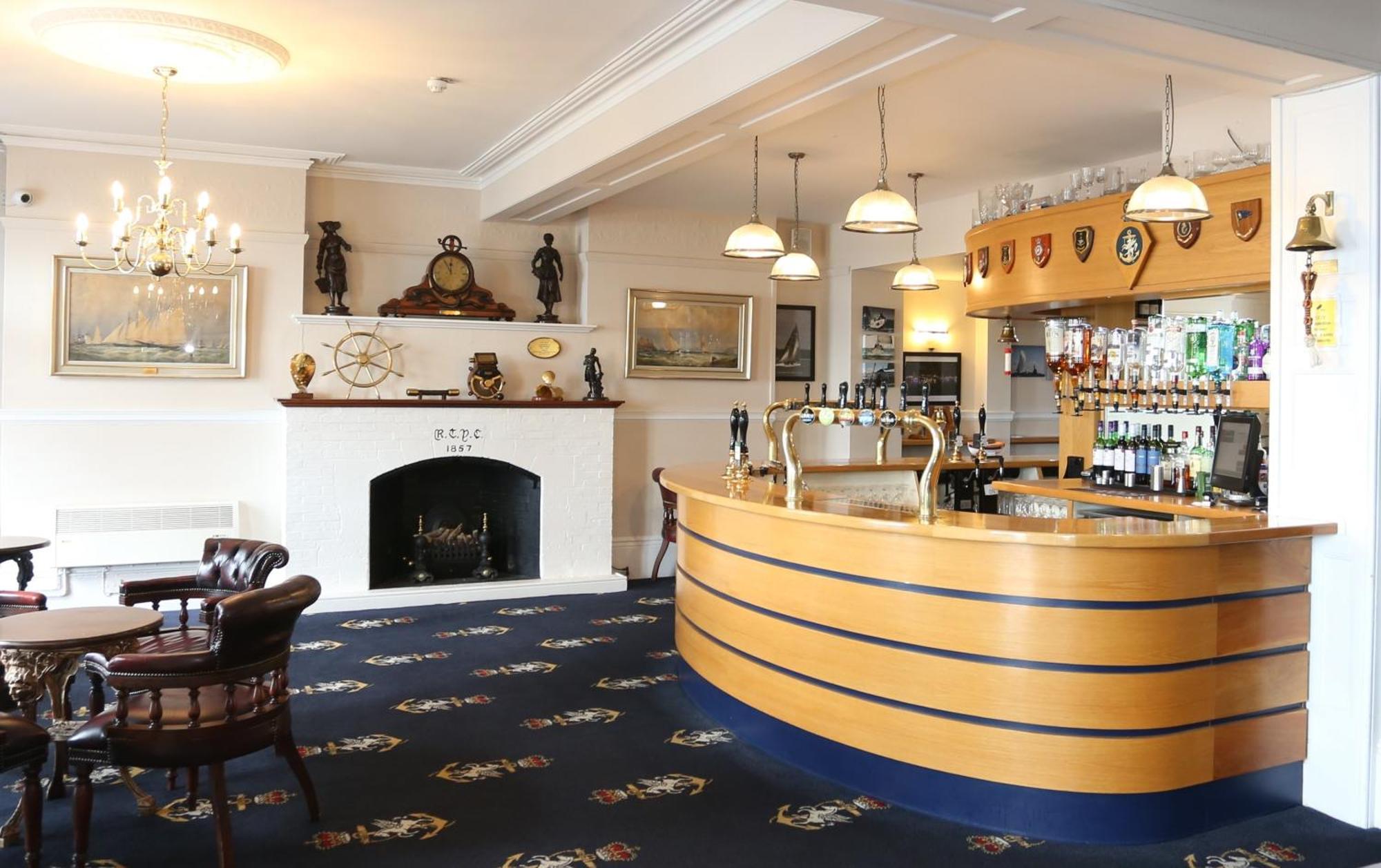 Royal Temple Yacht Club Hotel Рамсгейт Екстериор снимка