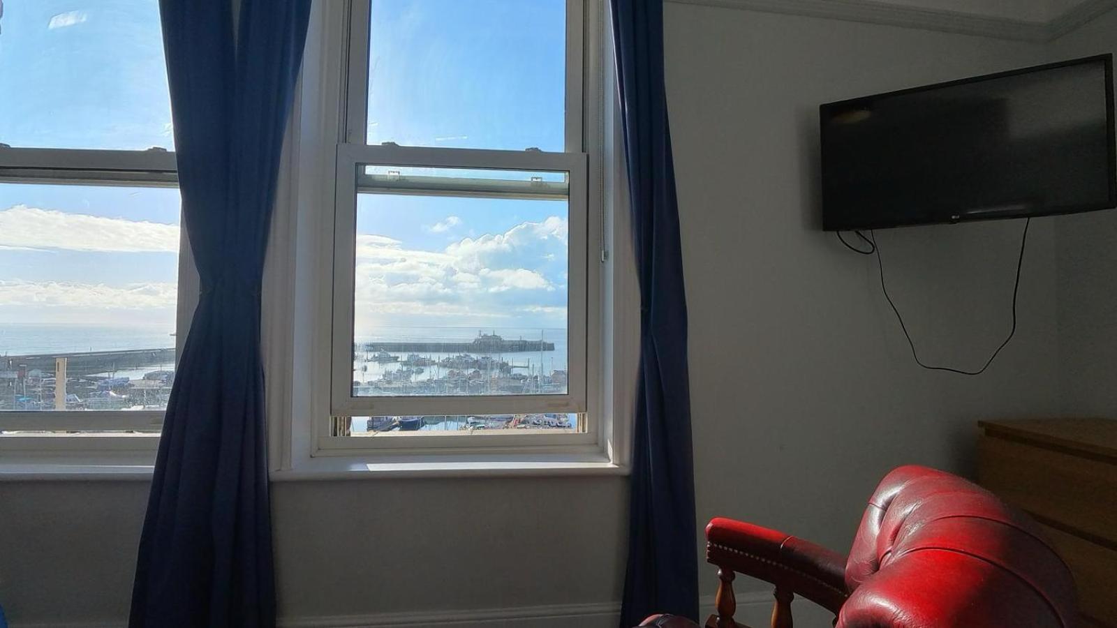 Royal Temple Yacht Club Hotel Рамсгейт Екстериор снимка