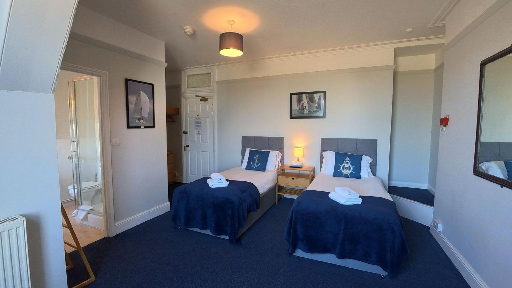 Royal Temple Yacht Club Hotel Рамсгейт Екстериор снимка