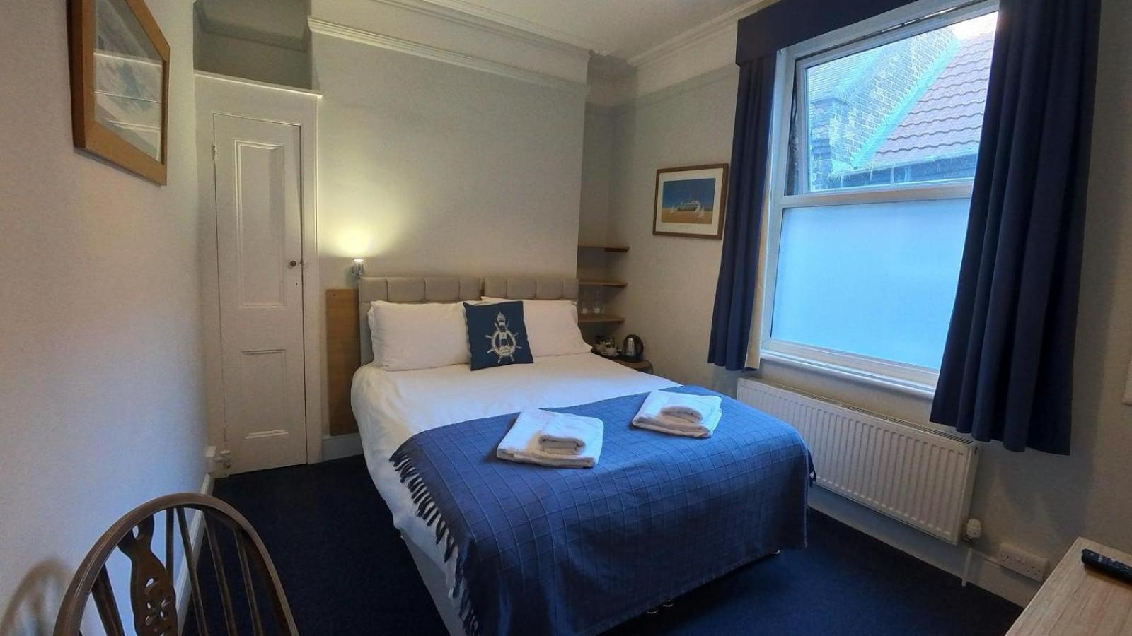 Royal Temple Yacht Club Hotel Рамсгейт Екстериор снимка