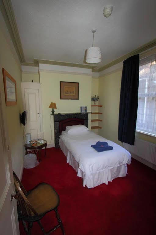 Royal Temple Yacht Club Hotel Рамсгейт Екстериор снимка