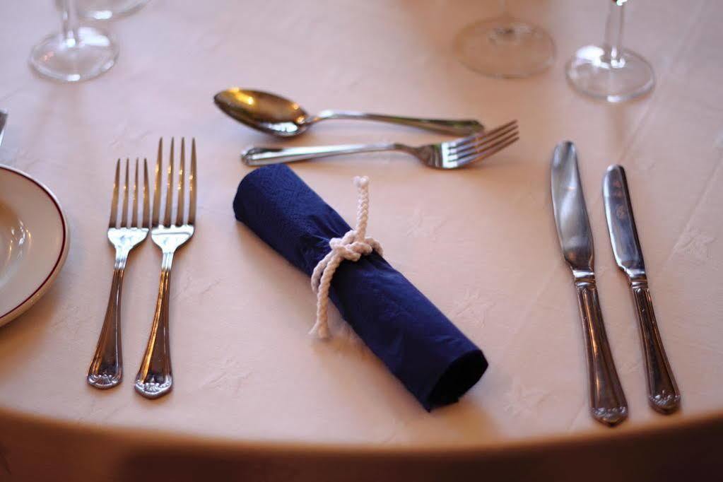 Royal Temple Yacht Club Hotel Рамсгейт Екстериор снимка