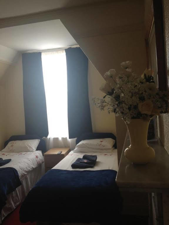 Royal Temple Yacht Club Hotel Рамсгейт Екстериор снимка